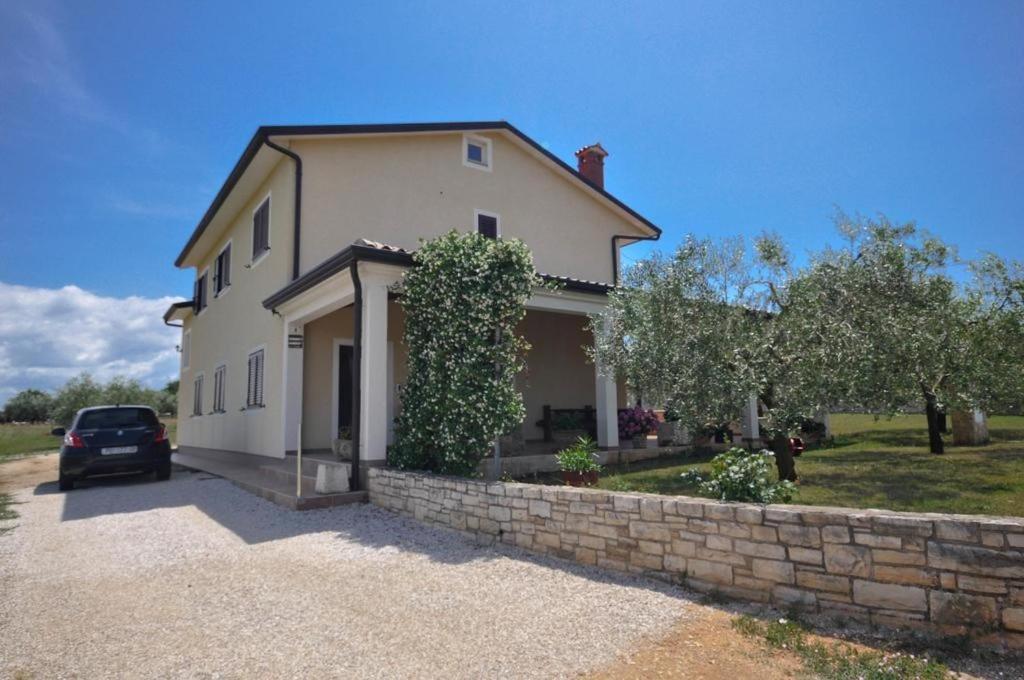 Angela Apartment Novigrad  Bagian luar foto