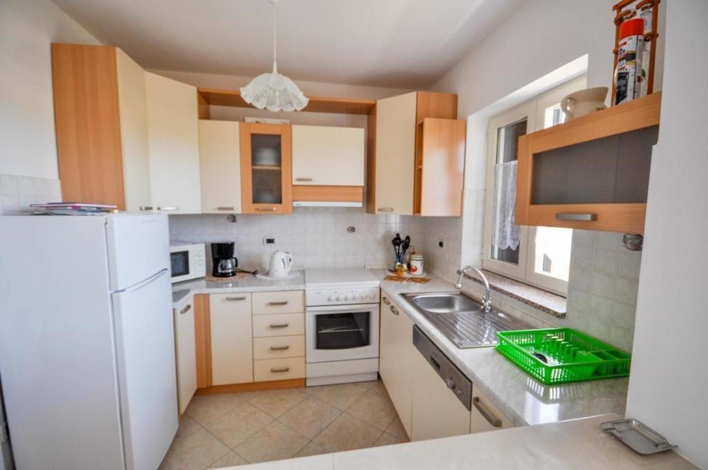Angela Apartment Novigrad  Bagian luar foto